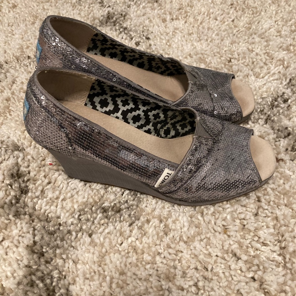 Toms Wedges